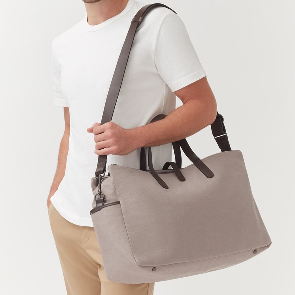 Cuyana Triple zipper weekender bag Soft Grey/Dark Brown